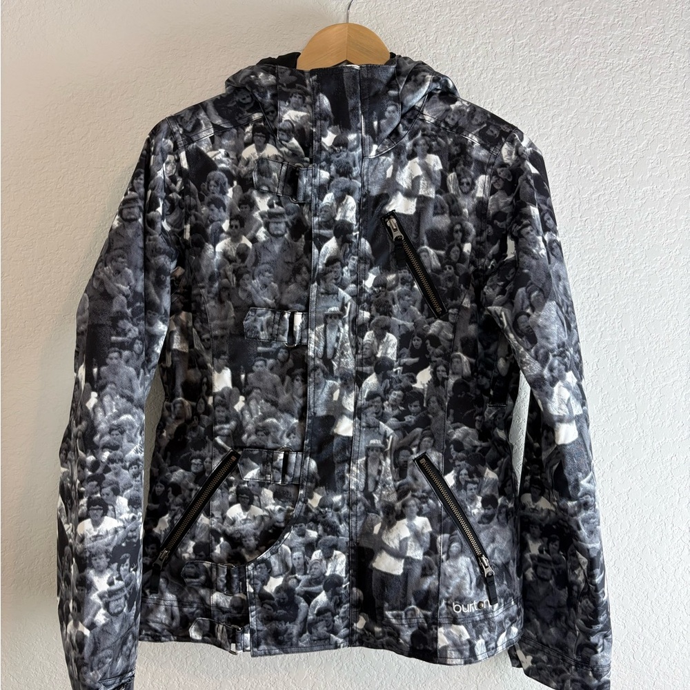 Burton Black and White Women's Ski Jacket
